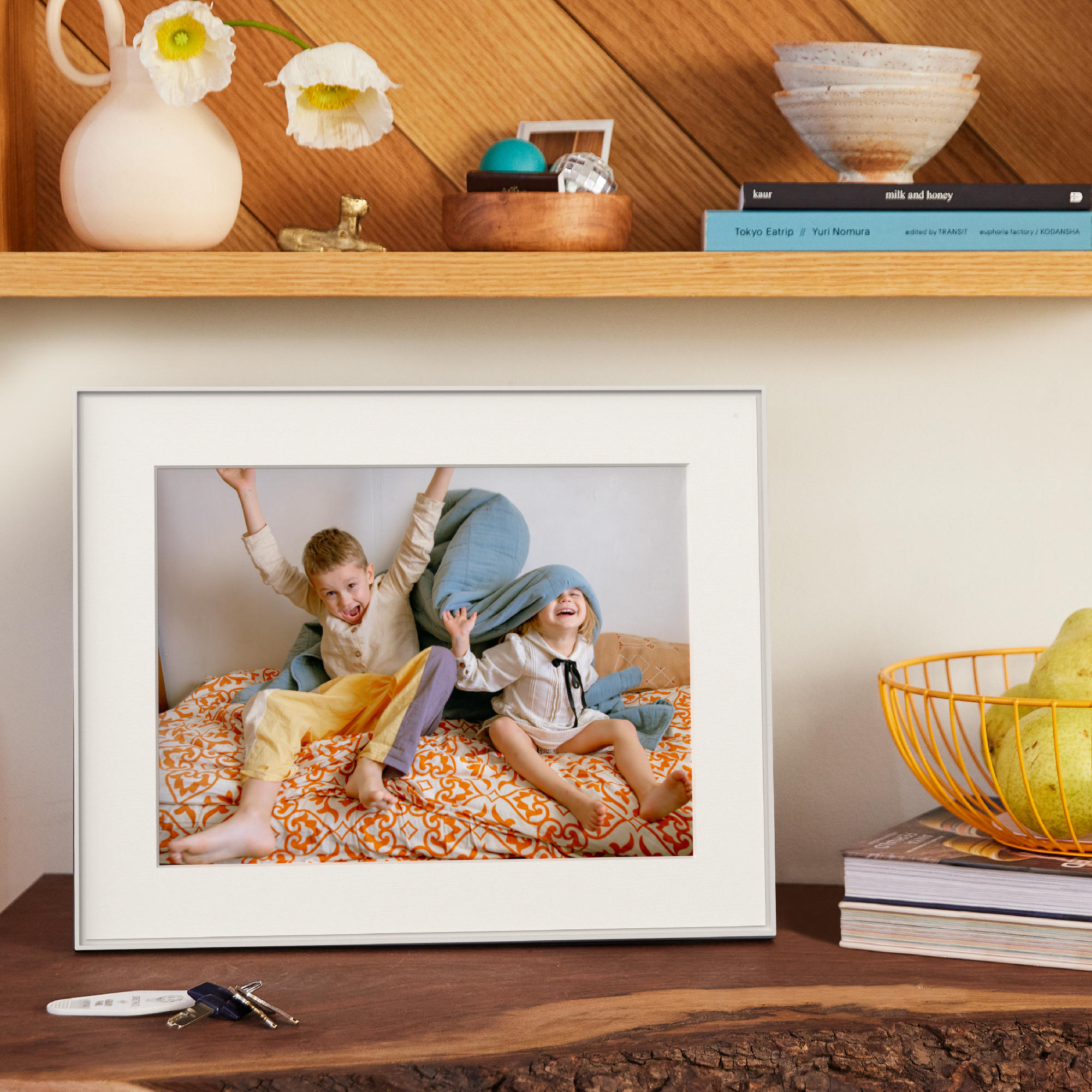 Aura Frames Walden Mat 15.1" WiFi Digital Picture Frame - Clay.