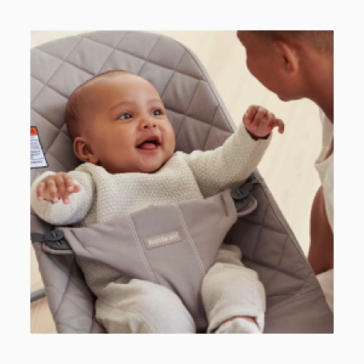BabyBjörn Bouncer Bliss - Sand Gray/Dark Gray Frame.