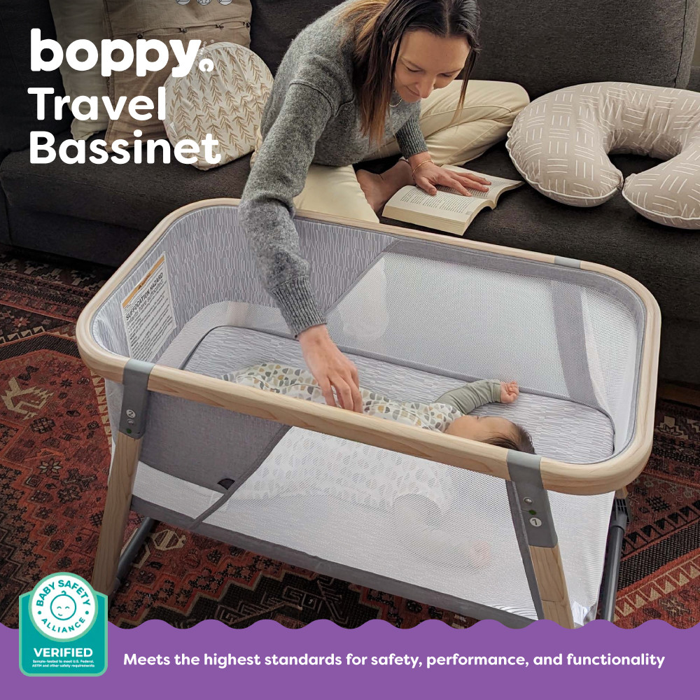 Boppy Bassinet - Gray Pick-Up Sticks.