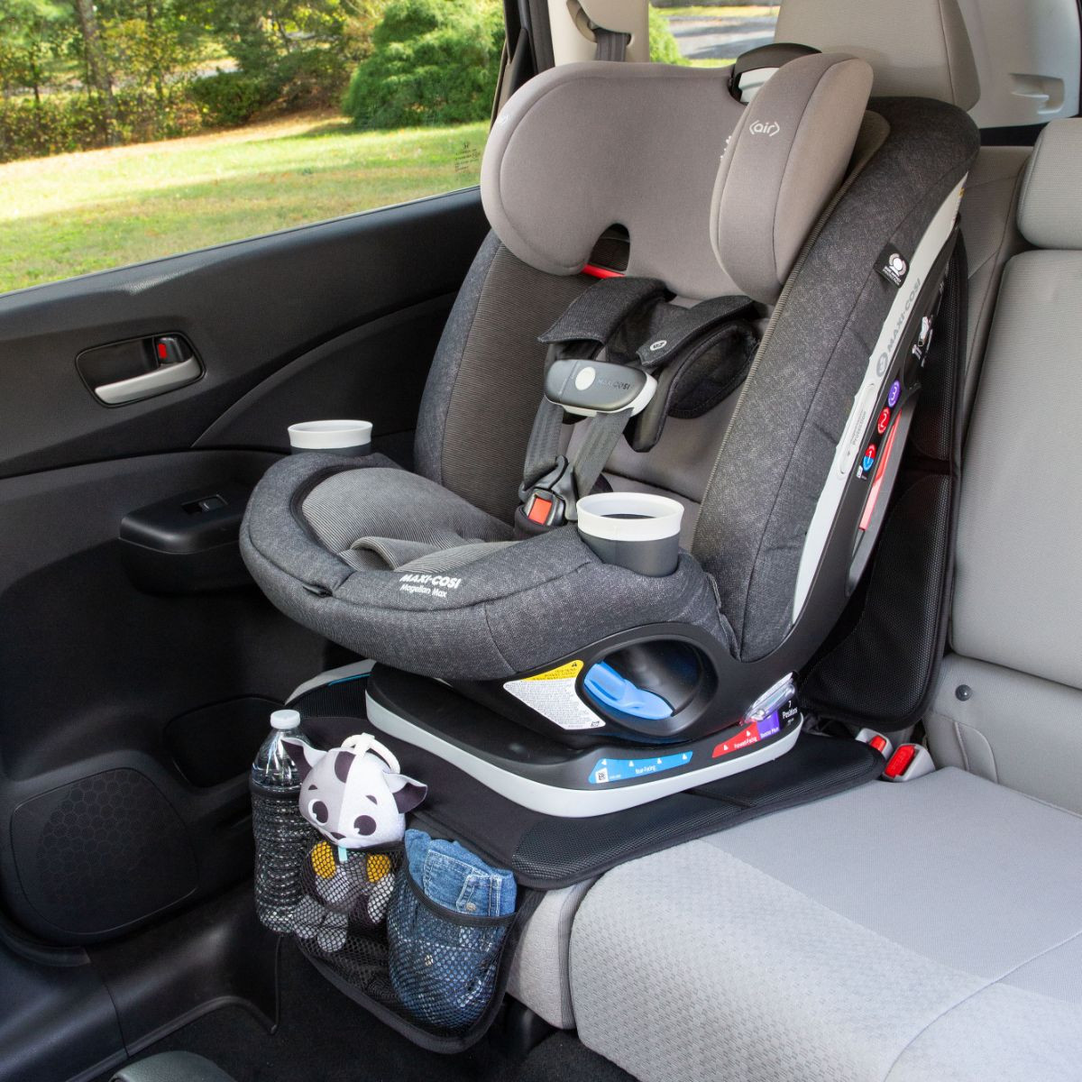 Maxi-Cosi Vehicle Seat Protector - Black.
