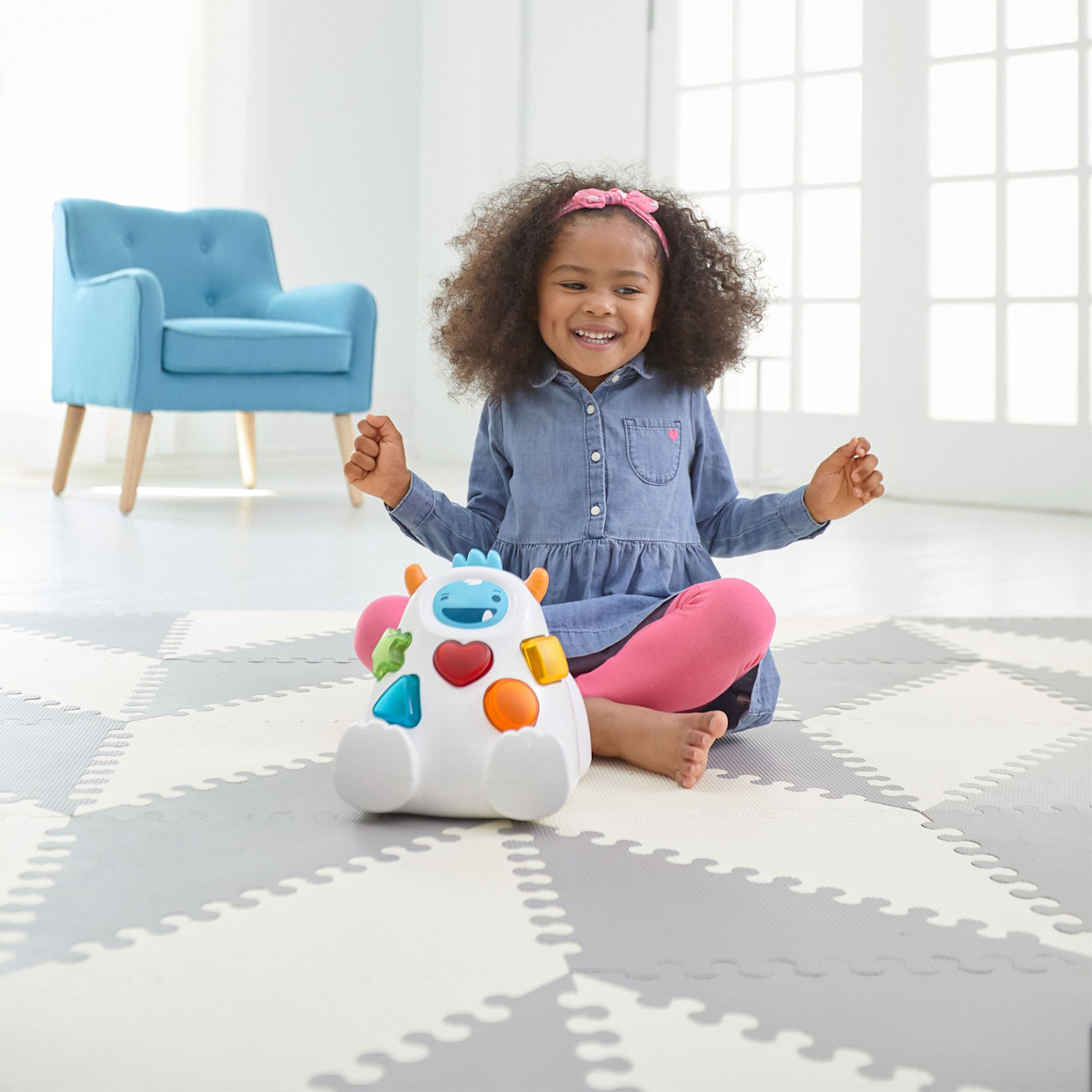 Skip Hop Geo Playspot Foam Floor Tiles - Grey/Cream.