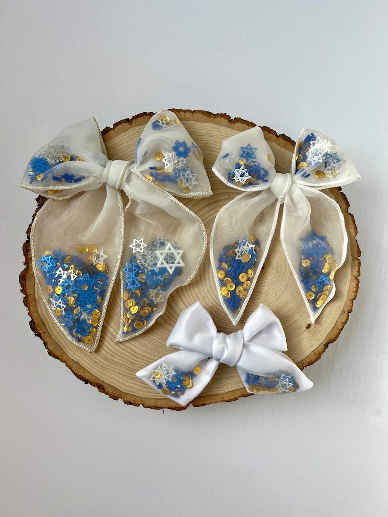 EnchantingTigerLily Hanukkah Shaker Hair Bows.