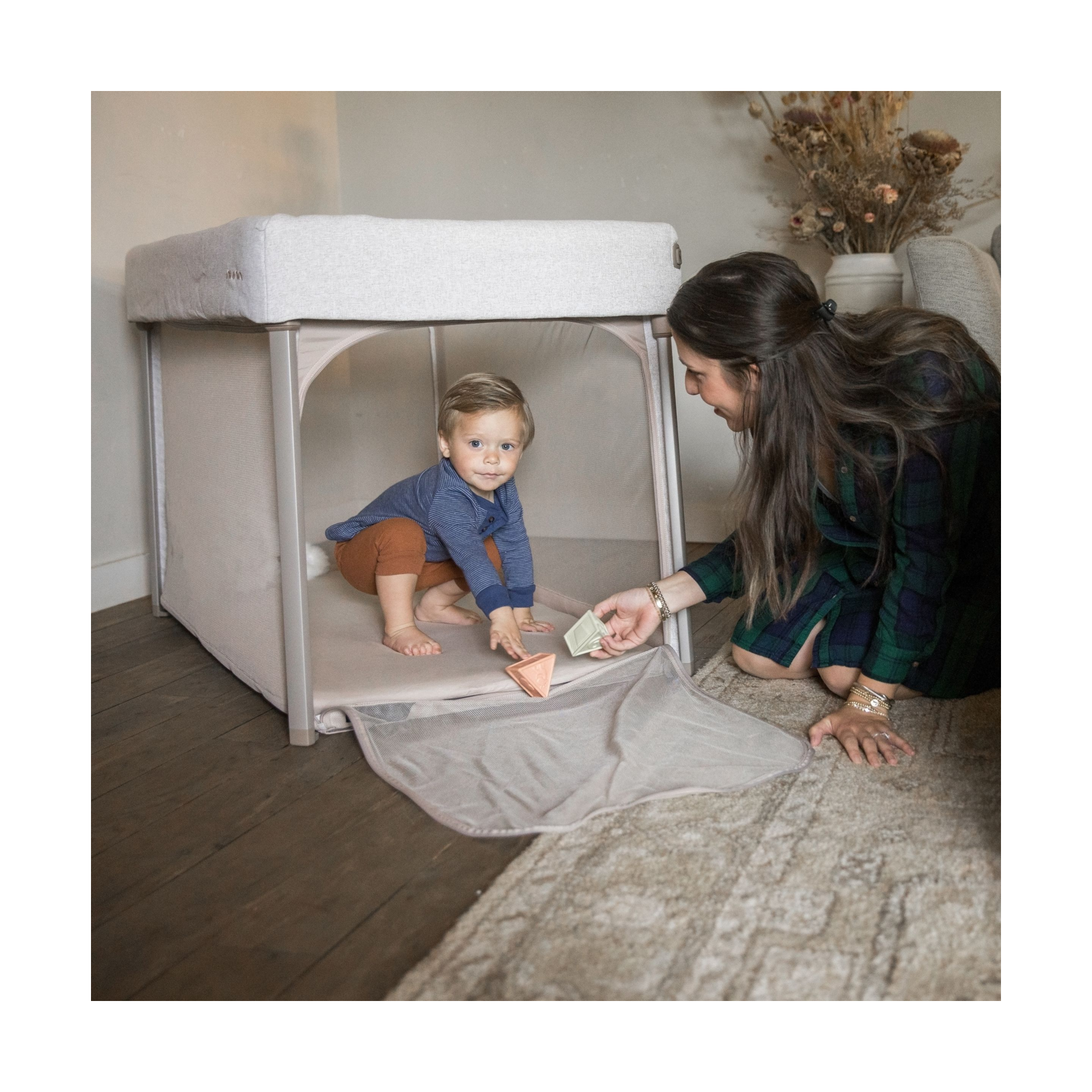  PAAL Travel Crib Playard.