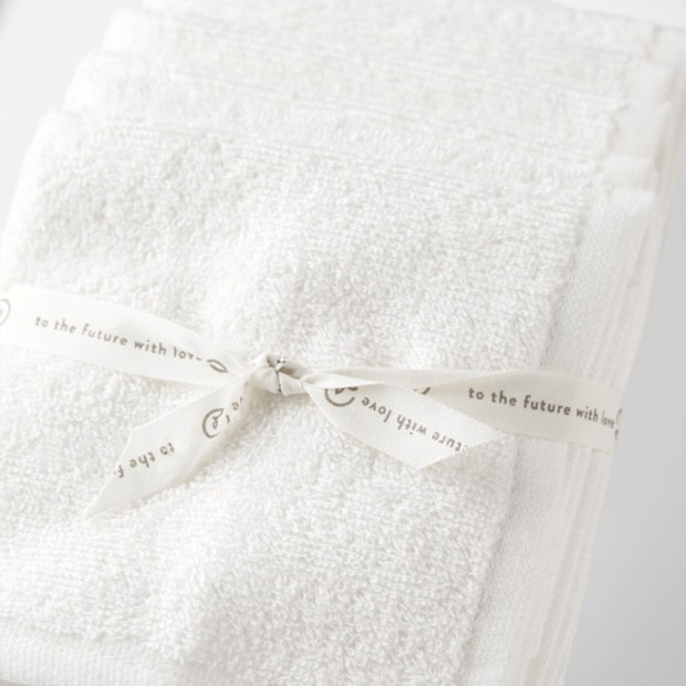 Carter's 6-Pack Organic Cotton Washcloths.