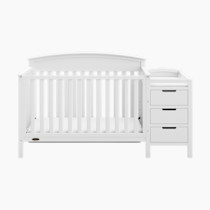 Graco Benton 5-in-1 Convertible Crib and Changer (White) – Crib and Changing -Table Combo, Includes Water-Resistant Changing Pad, 3 Drawers, Converts to Toddler Bed, Daybed and Full-Size Bed
