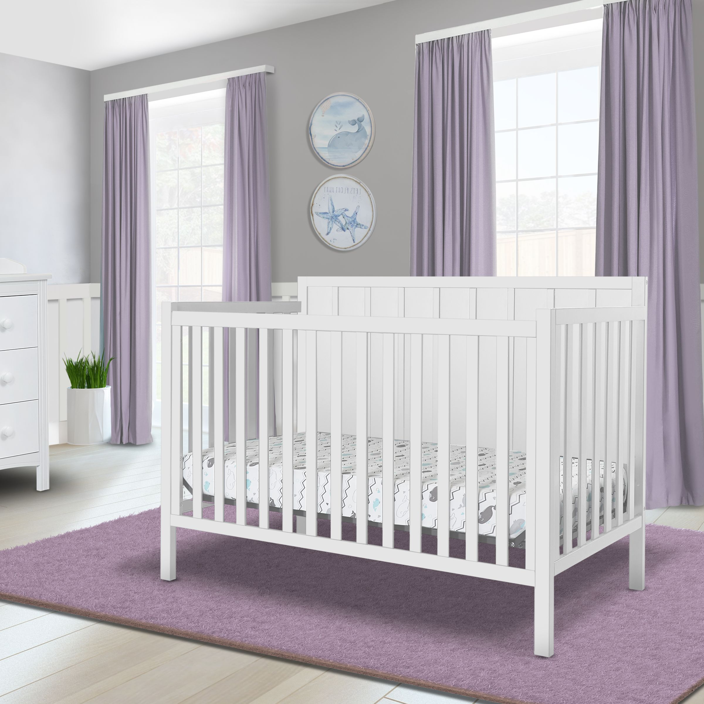 Sorelle Essex 4-in-1 Convertible Crib - White.