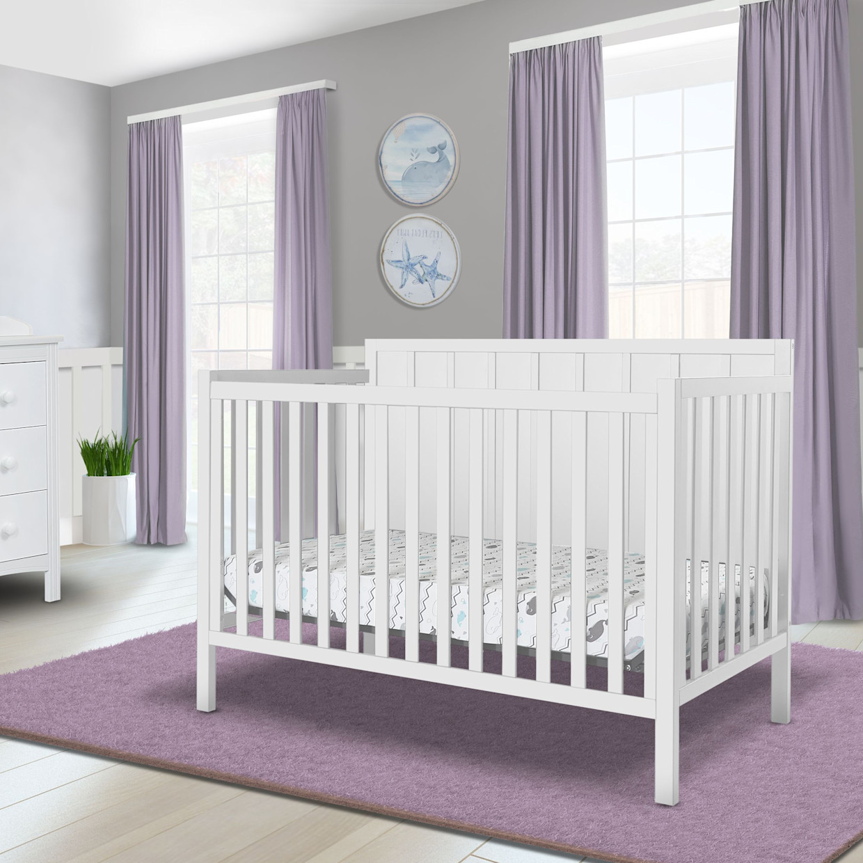 Sorelle Essex 4-in-1 Convertible Crib - White.