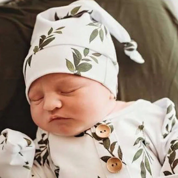 Caden Lane Newborn Baby Knot Gown & Hat Set.