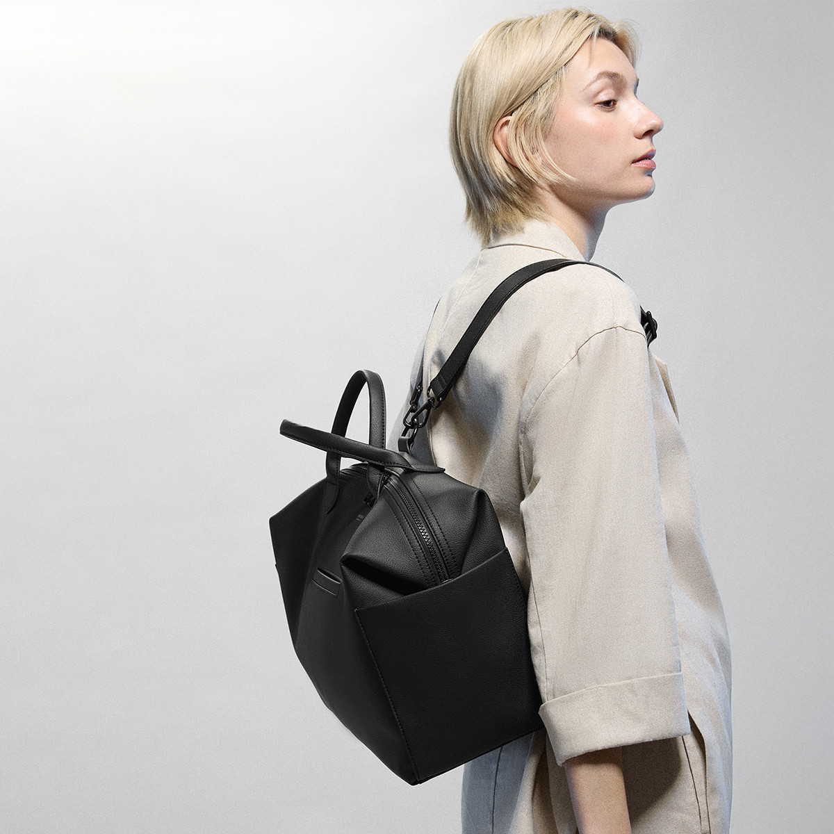 Mina Baie Emmy Diaper Bag - Black.