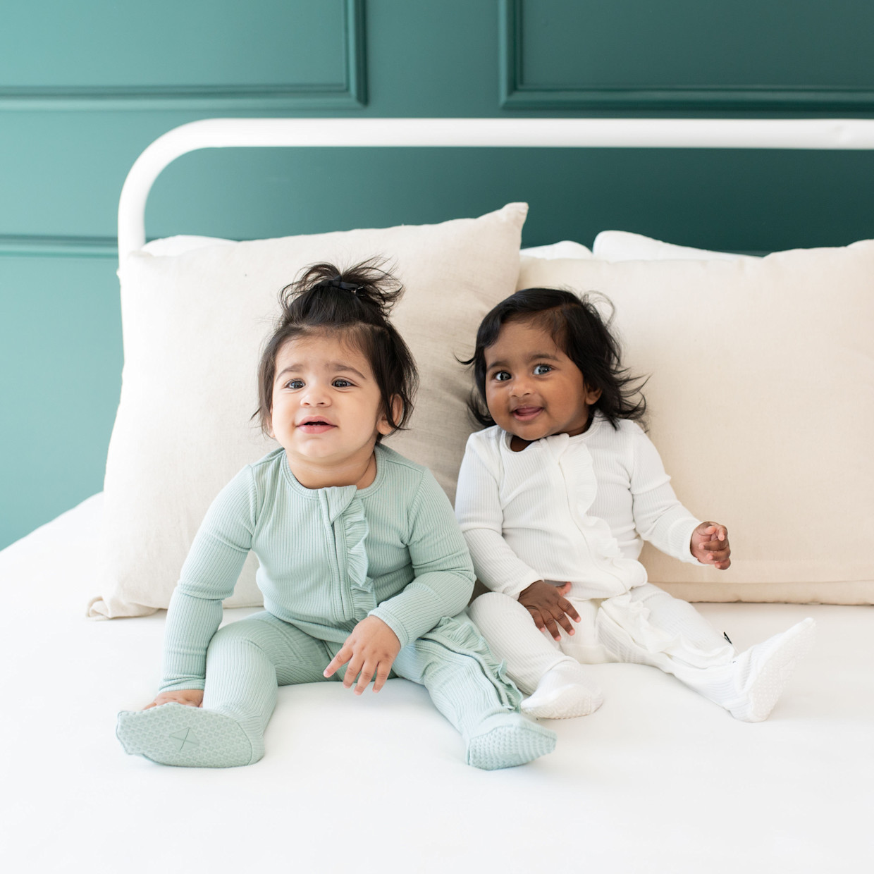 Kyte Baby Ribbed Ruffle Zipper Footie - Sage, 6-12 M.