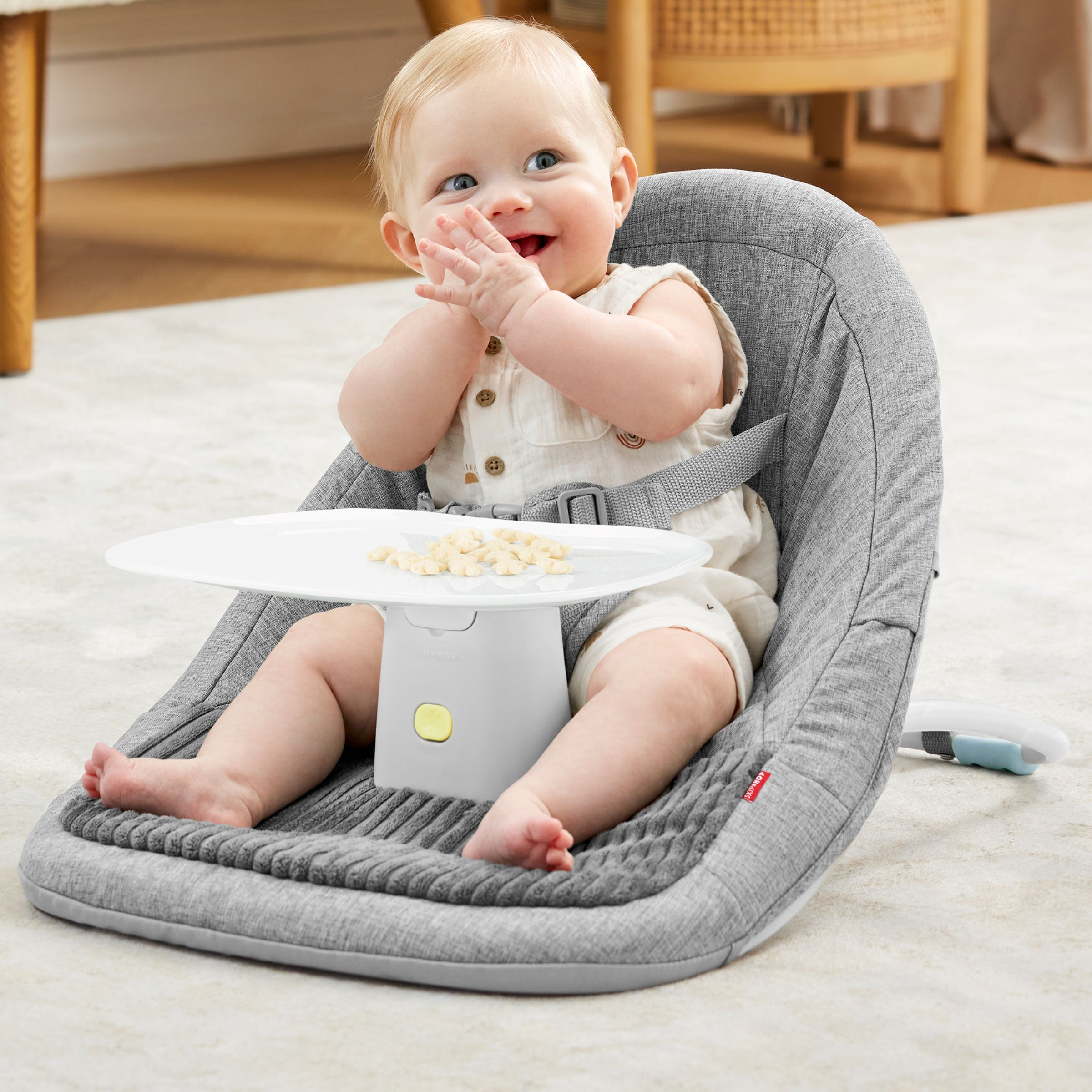 Skip Hop Silver Lining Cloud Upright Floor Seat Tray - White.