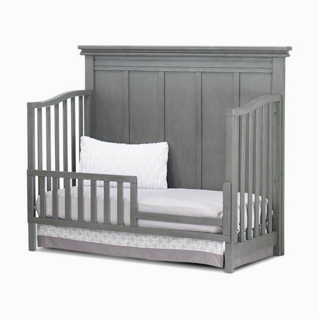Sorelle Sutton 4-in-1 Crib.