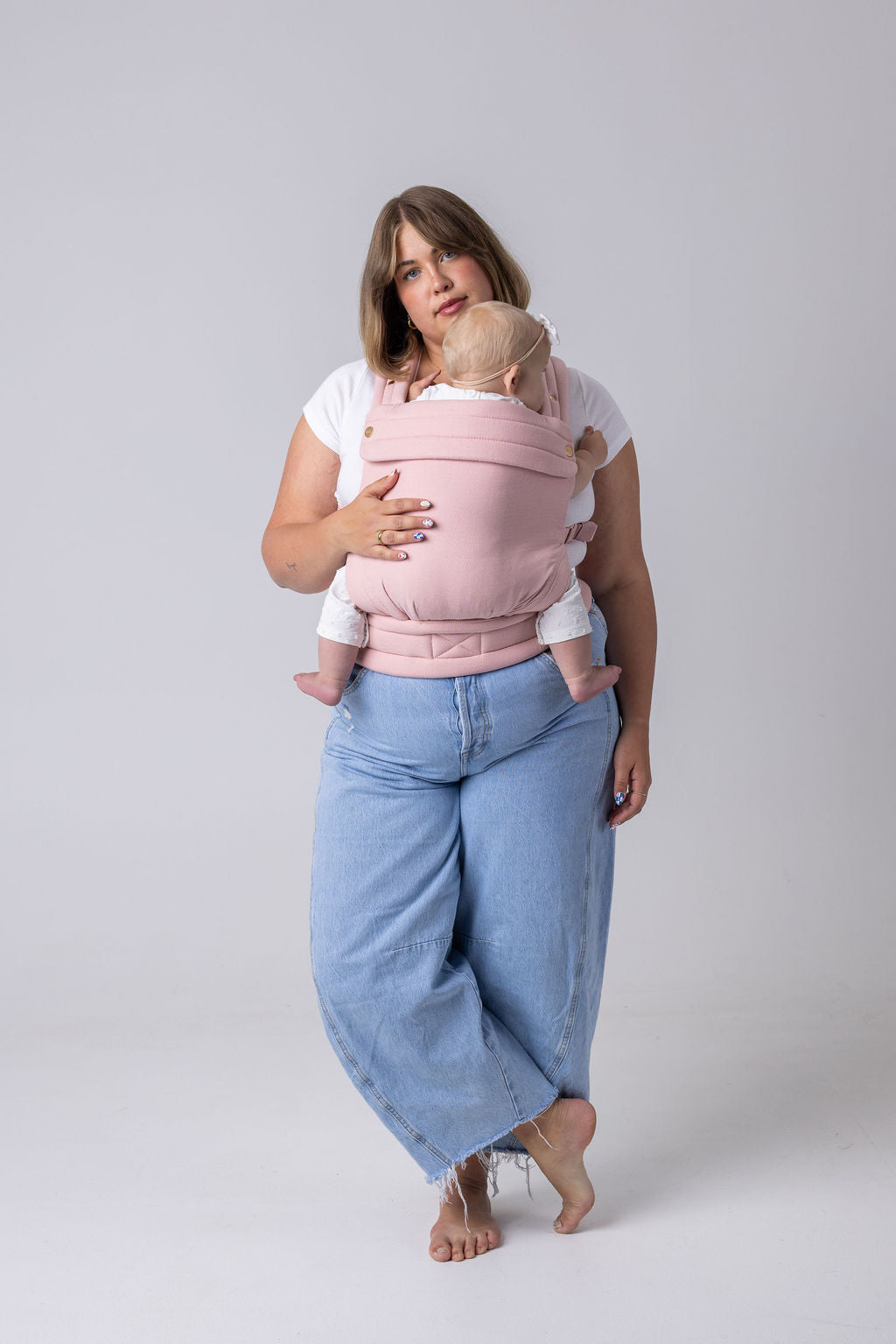 Mabē The Monarch Carrier Blush Dawn.