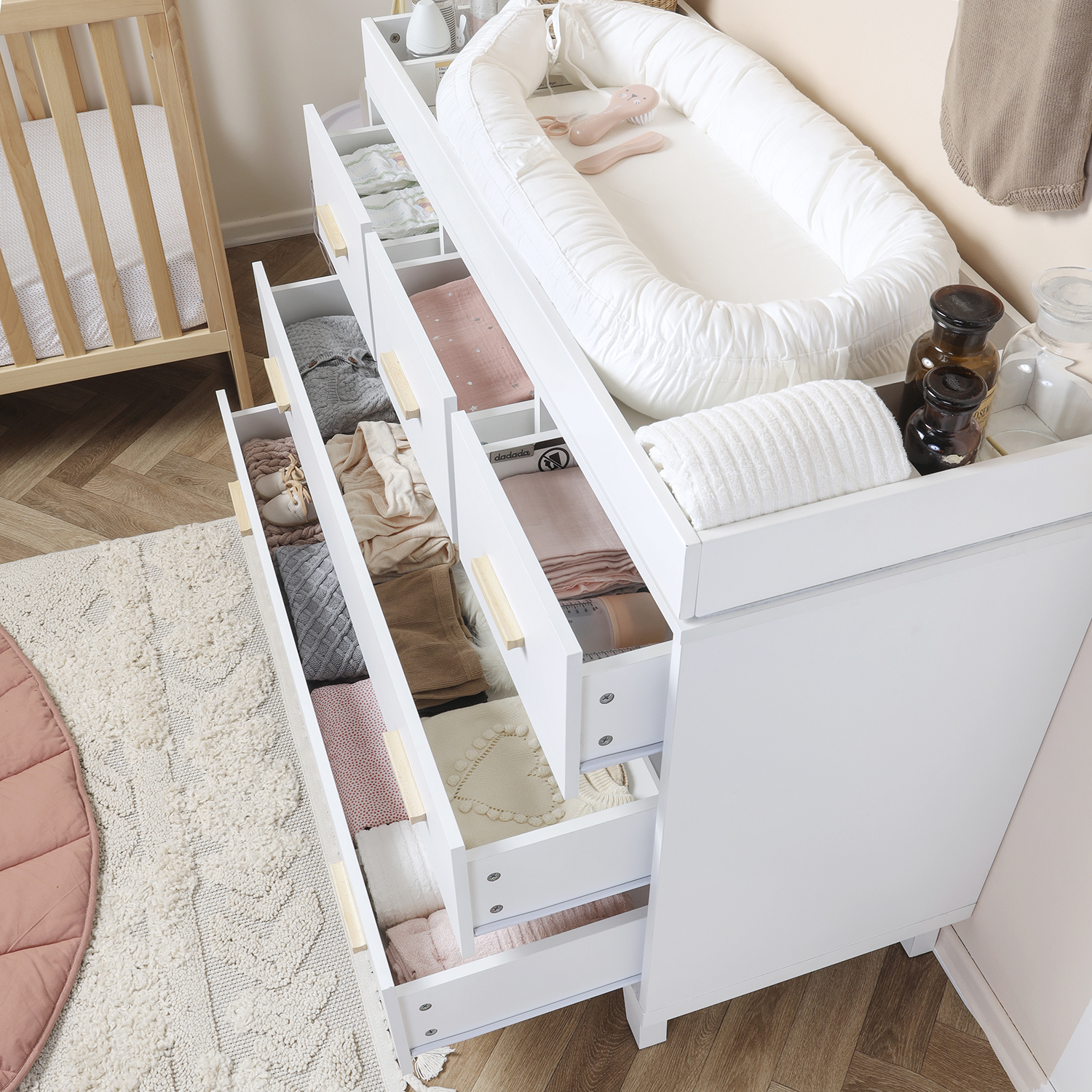 dadada Removable Changing Tray for the Boston Dresser.