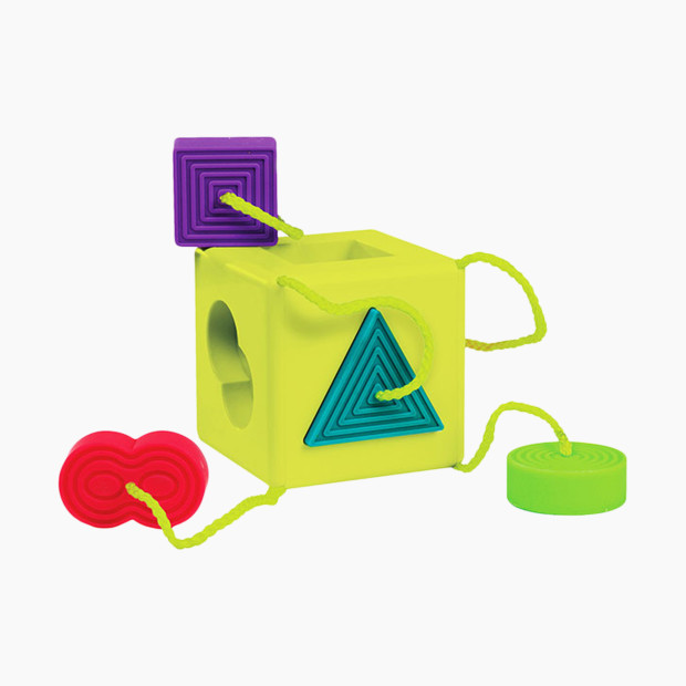 Fat Brain Toys Oombee Cube.