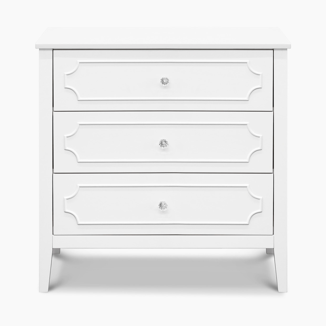 daVinci Chloe Regency 3-Drawer Dresser - White.