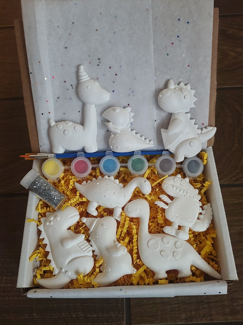 Charlottesdreamboxes Dinosaur Painting Kit.