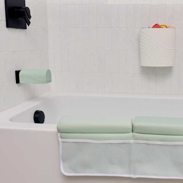 Milou Bathtime Accessories Gift Bundle.