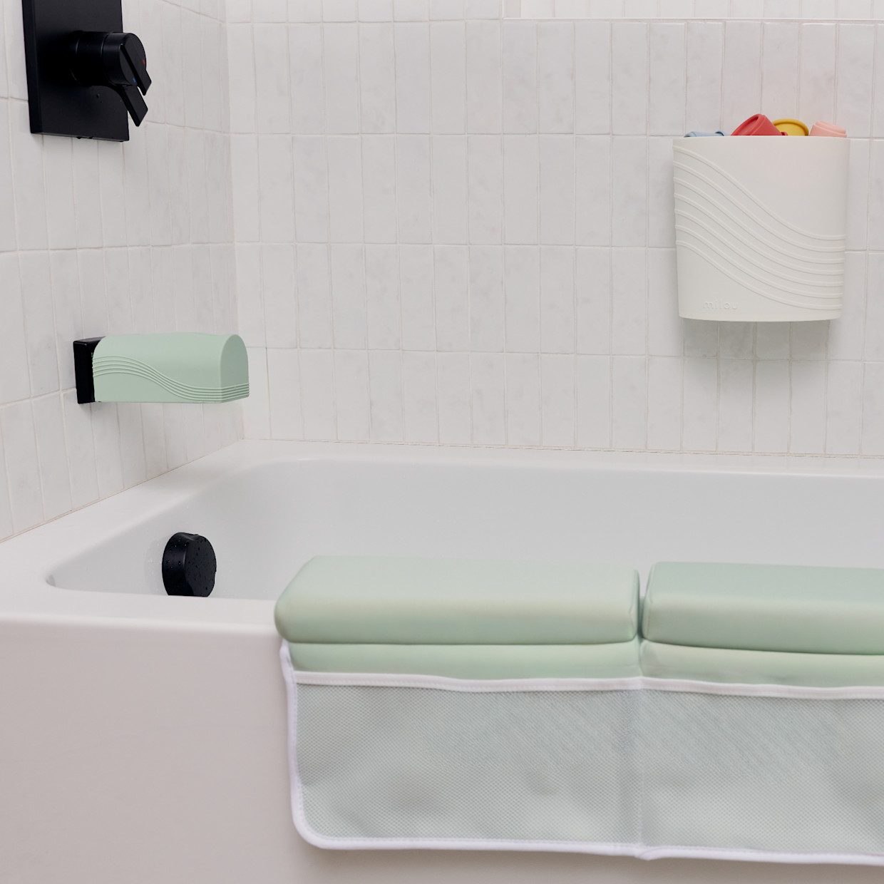 Milou Modern Bath Toy Bin - White.