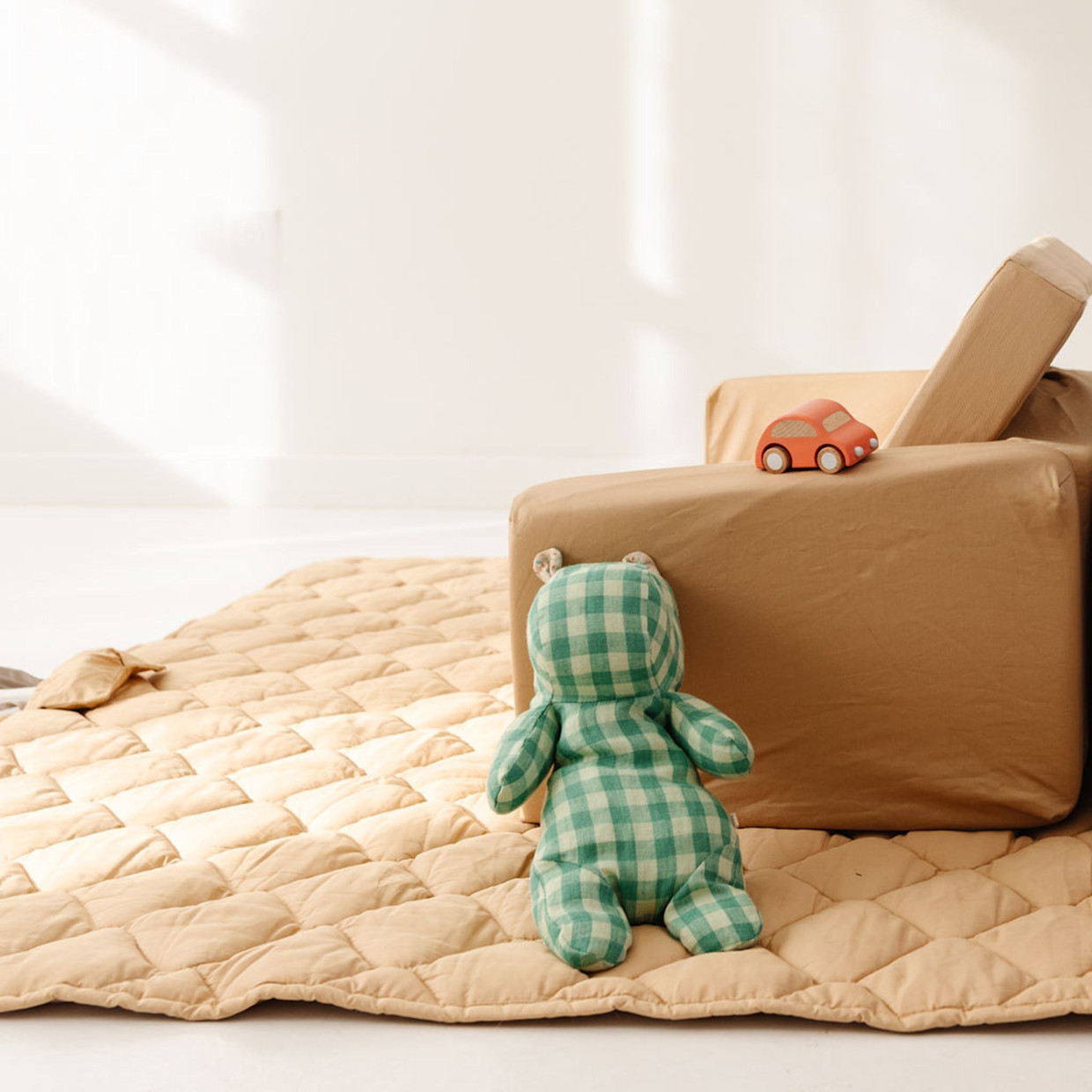 Toki Mats Picnic Blanket - Cloud + Sandcastle.