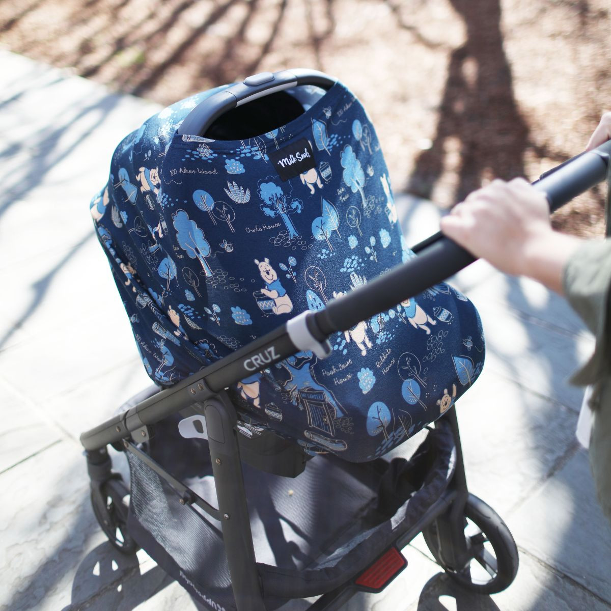 Milk Snob Winnie the Pooh 5-in-1 Cover - Winnie The Pooh, O/S.