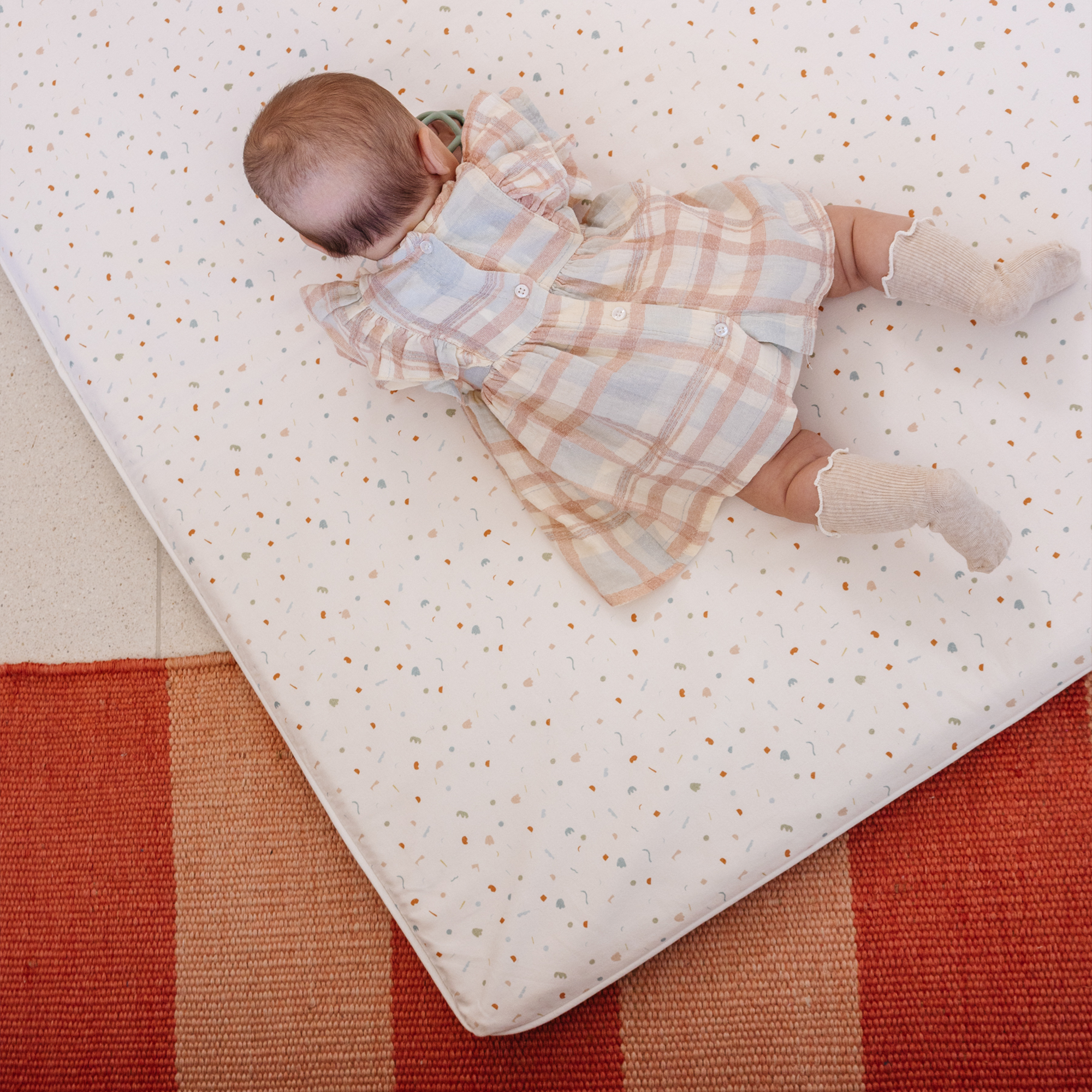 Piccalio Play Mat - Abstract (Multi) / Rainbow (Sage).