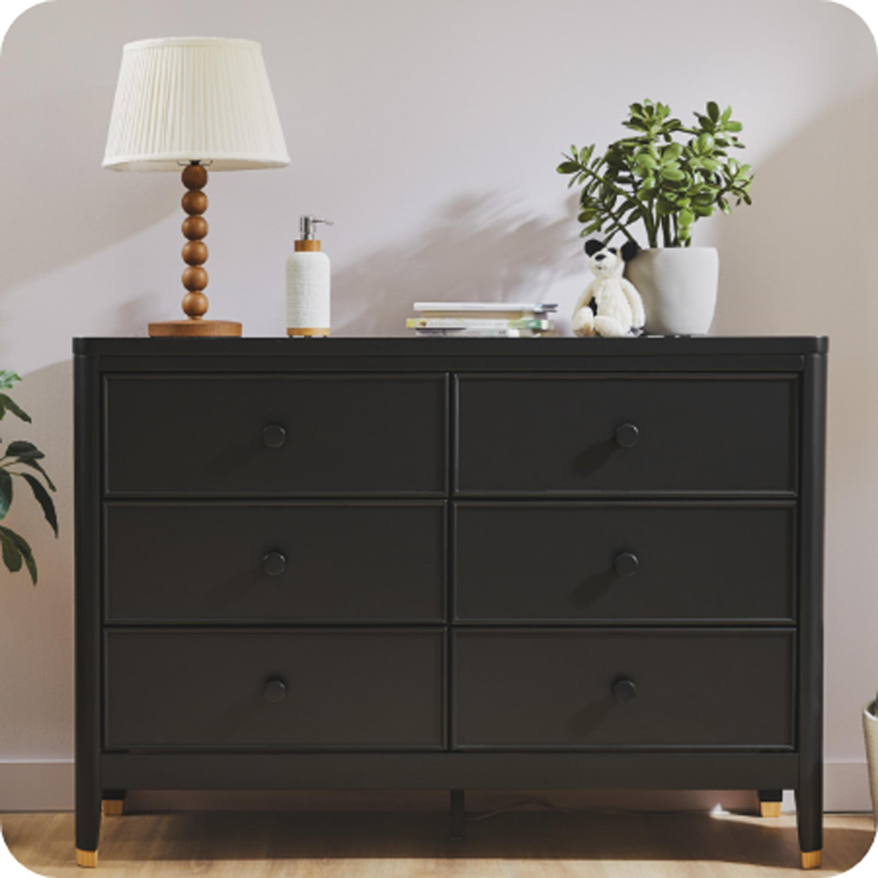 Little Seeds Aster 6-Drawer Dresser - White.