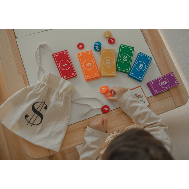 Good Ground Toys Felt Play Money for Toddlers.