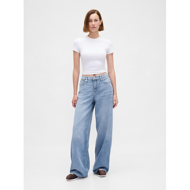 GAP Mid Rise UltraSoft Baggy Jeans.