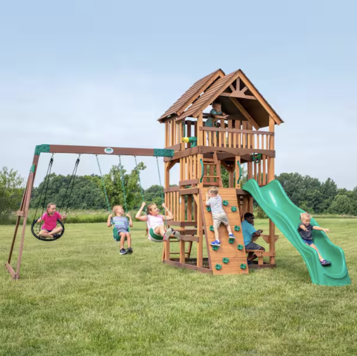 Backyard Discovery  Highlander Outdoor Kid's Playground Set.