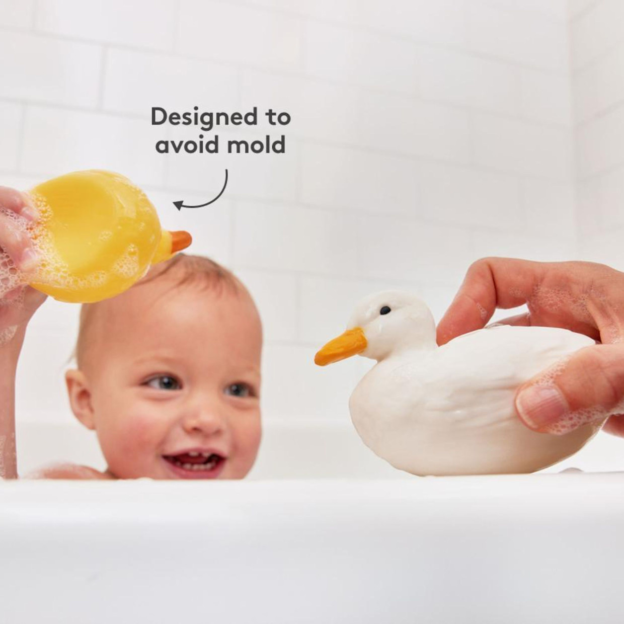 Lovevery The Bath Set.