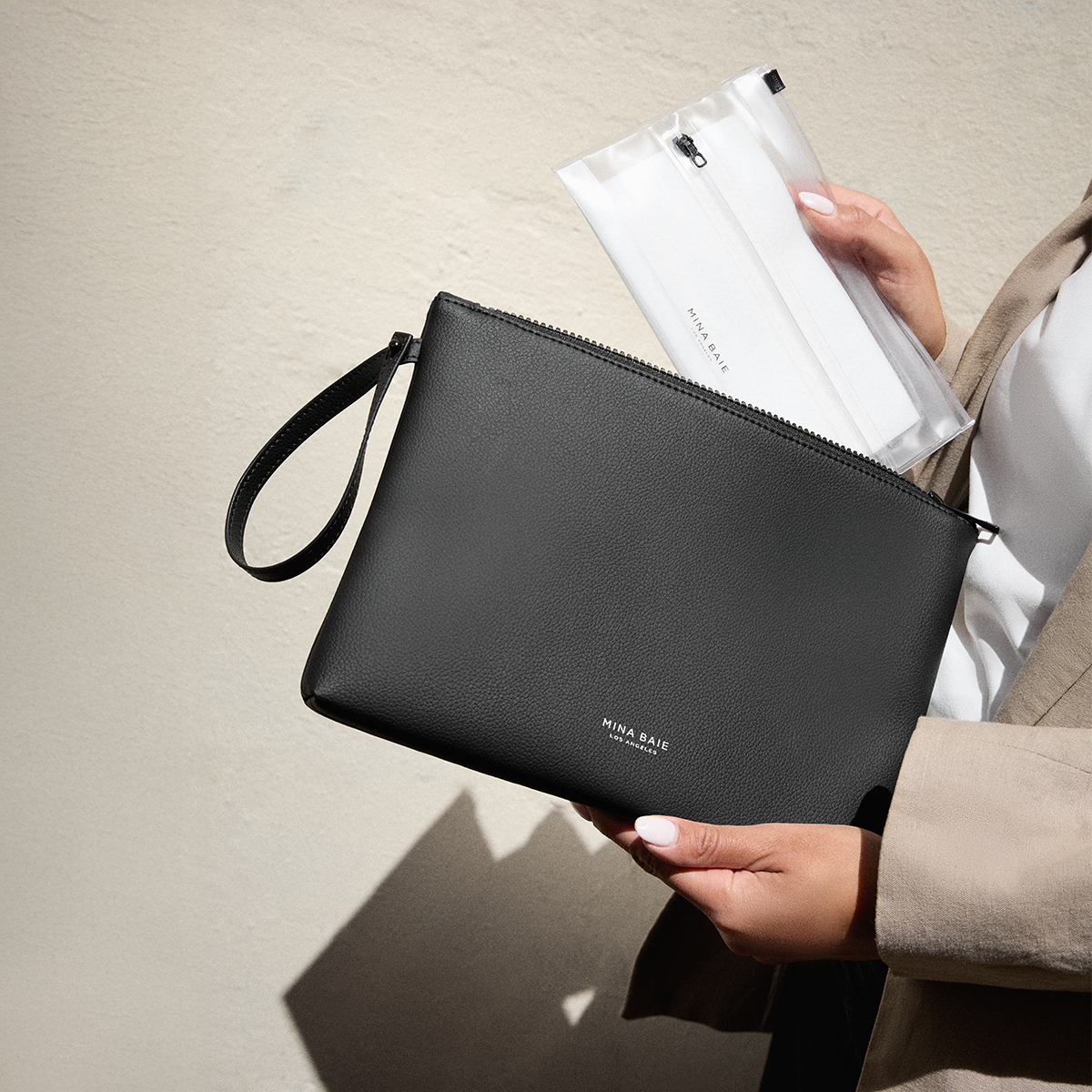 Mina Baie Mina Changing Kit - Black.