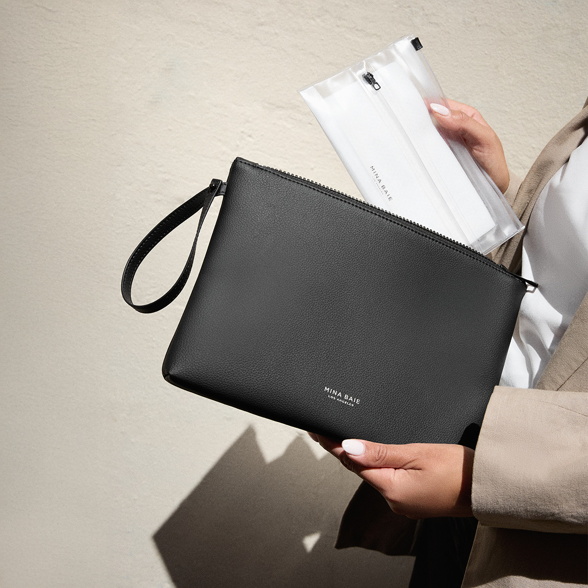 Mina Baie Mina Changing Kit - Black.