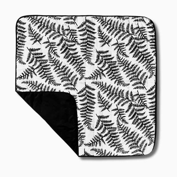 Etta Loves Outdoor Reversible Playmat.