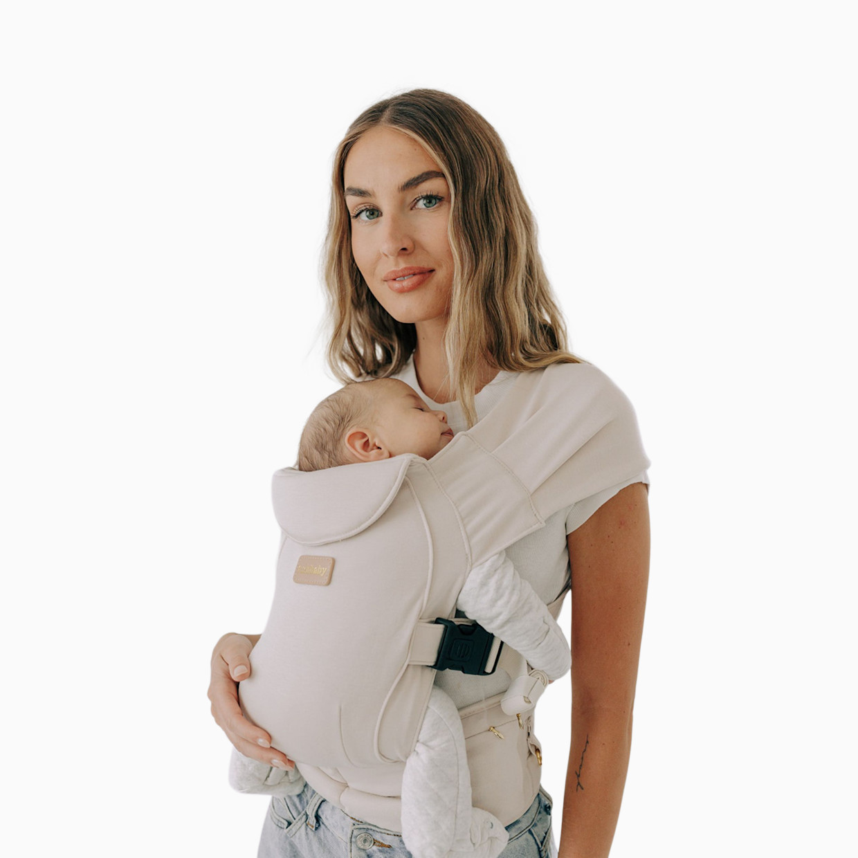 Tushbaby The Pearl Newborn Carrier - Cream.