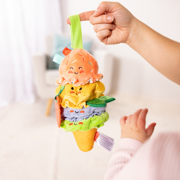Melissa & Doug Ice Cream Take-Along Pull Toy.