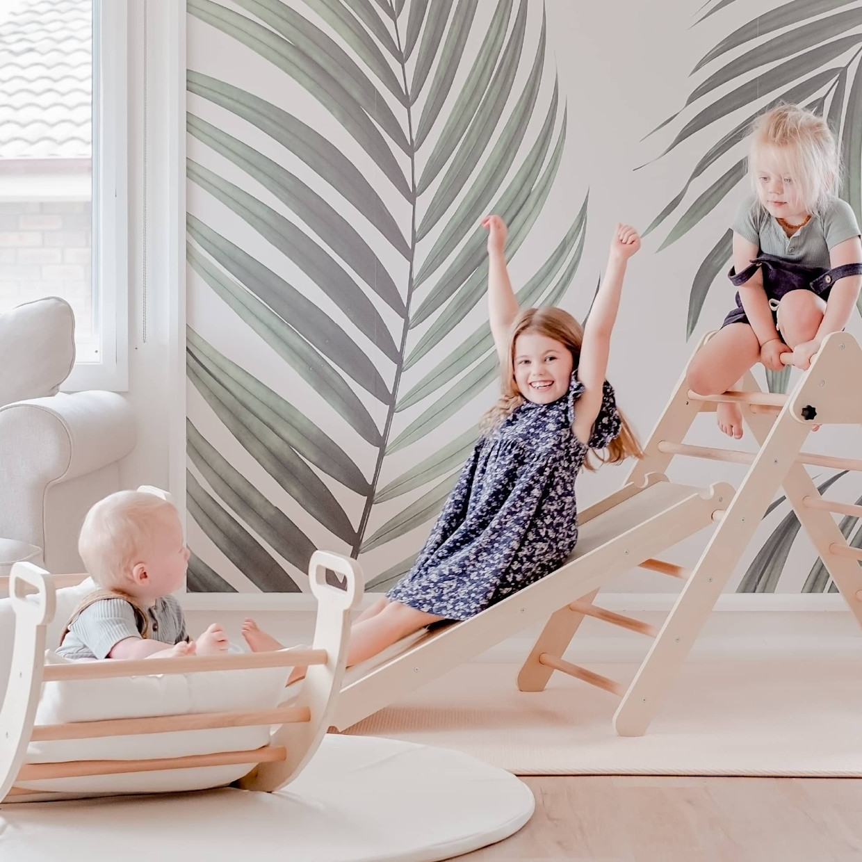 Tiny Land 7-in-1 Montessori Climbing Set.