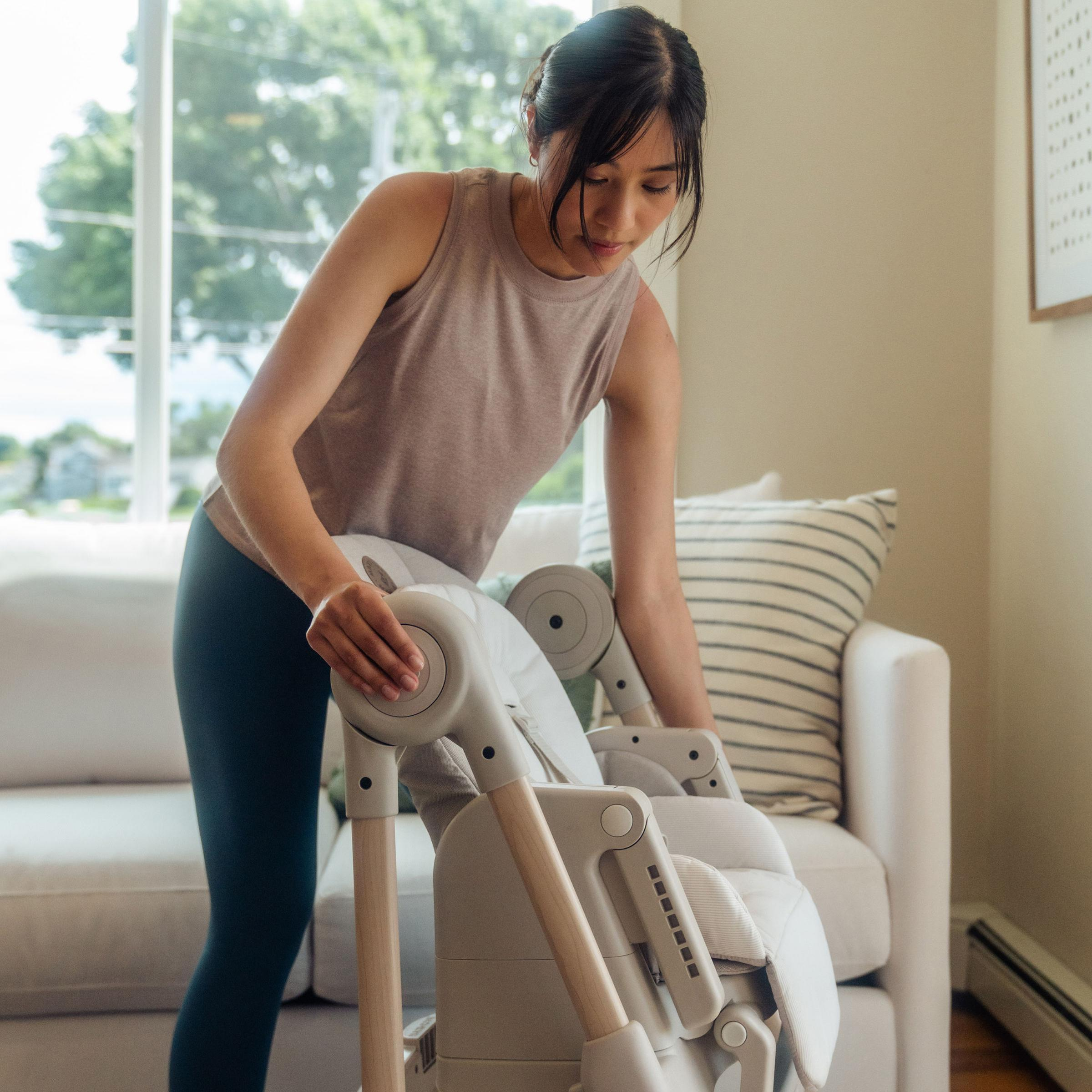 Maxi-Cosi Minla 6-in-1 Adjustable High Chair - Classic Green.