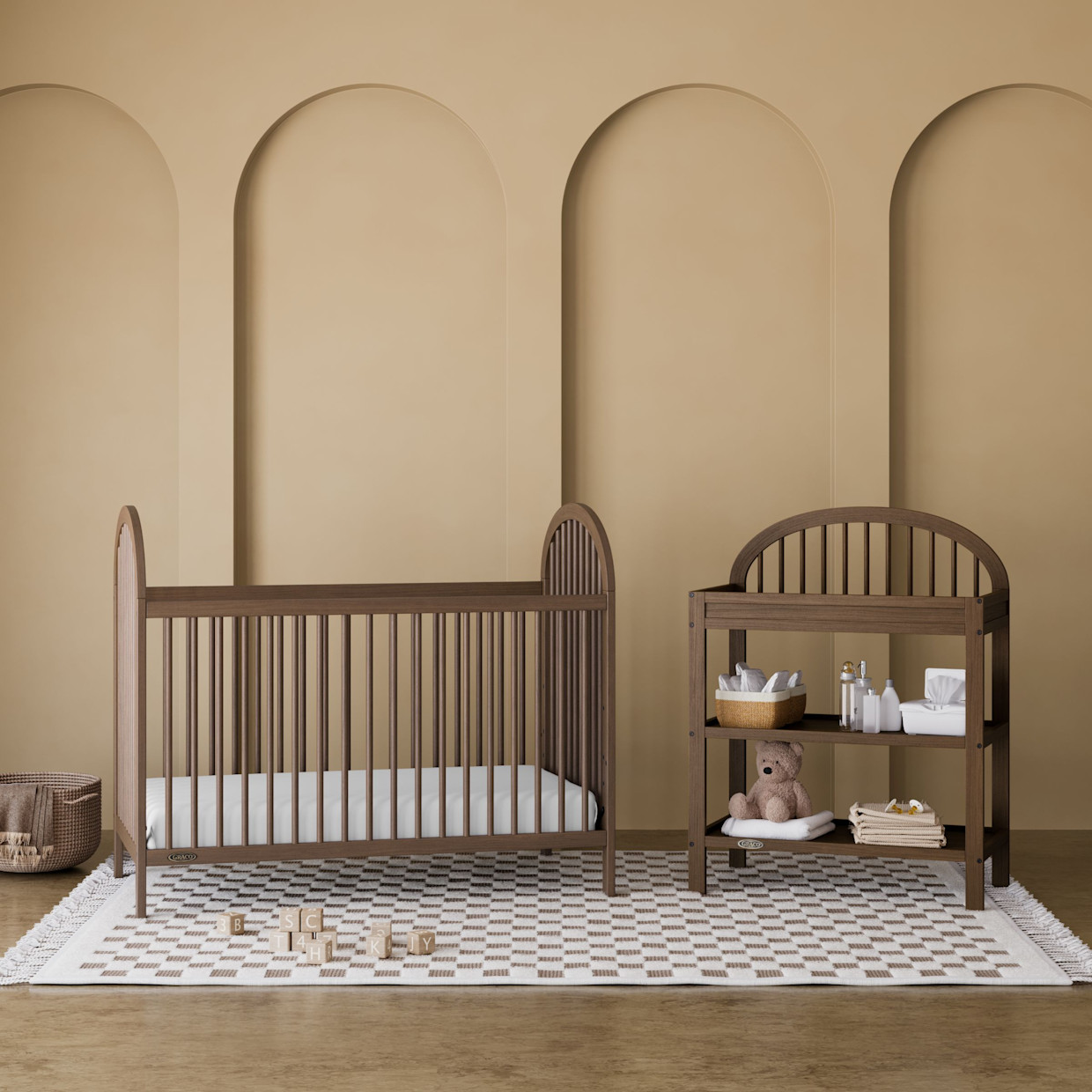 Graco Olivia Changing Table - Hazelnut.
