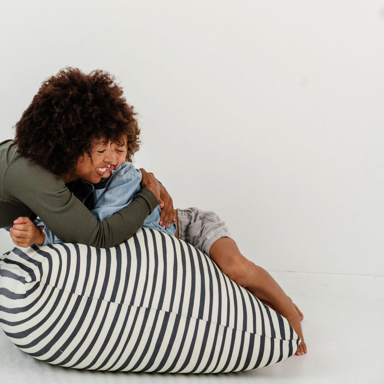 Toki Kids Bean Bag - Bold Stripe.