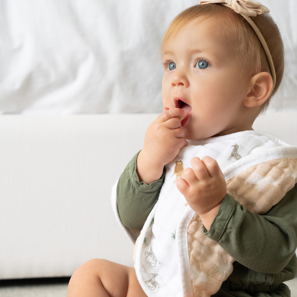 Aden + Anais Organic Muslin Burpy Bibs (2 Pack) - Safari Dreams.