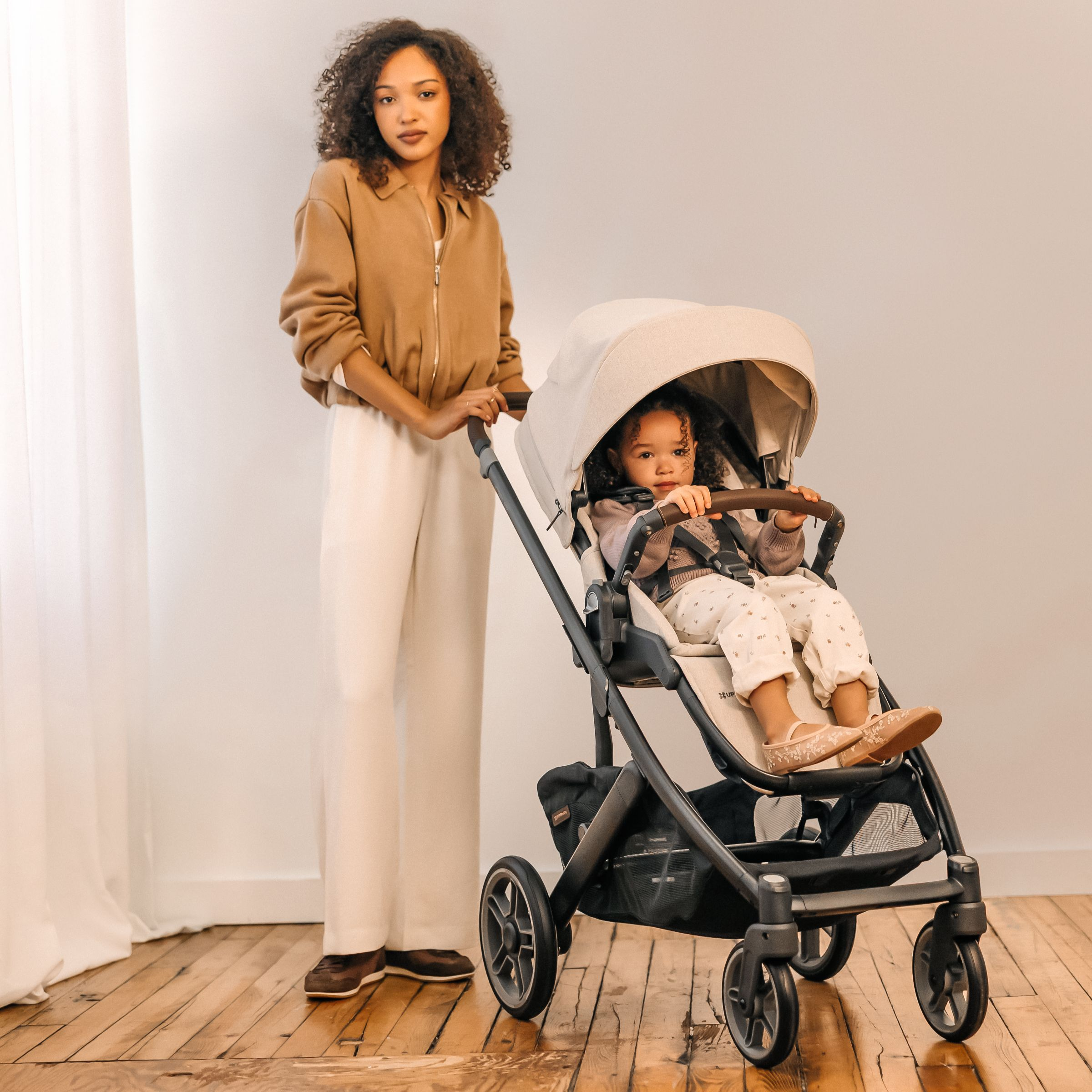 UPPAbaby Cruz V3 Stroller & Aria V2 Infant Car Seat Travel System - Greyson.