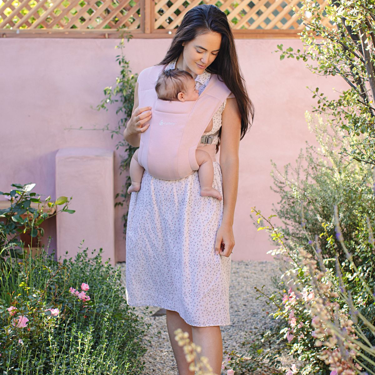 Ergobaby Embrace - Blush Pink.