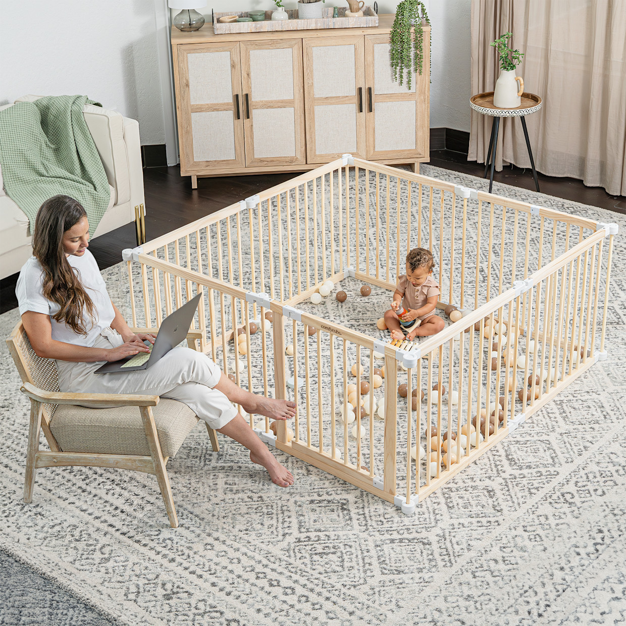 Comfy Cubs Baby Gate Playpen - Foldable with Child-Proof Lock - Natural Wood.