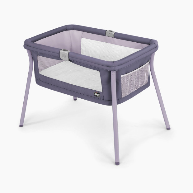 Chicco LullaGo Portable Bassinet - Iris.