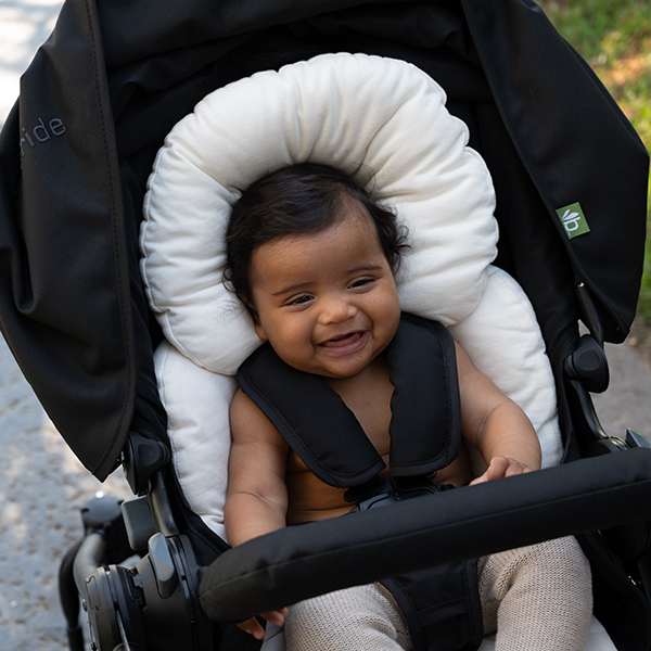Bumbleride Organic Cotton Infant Insert - Cream.