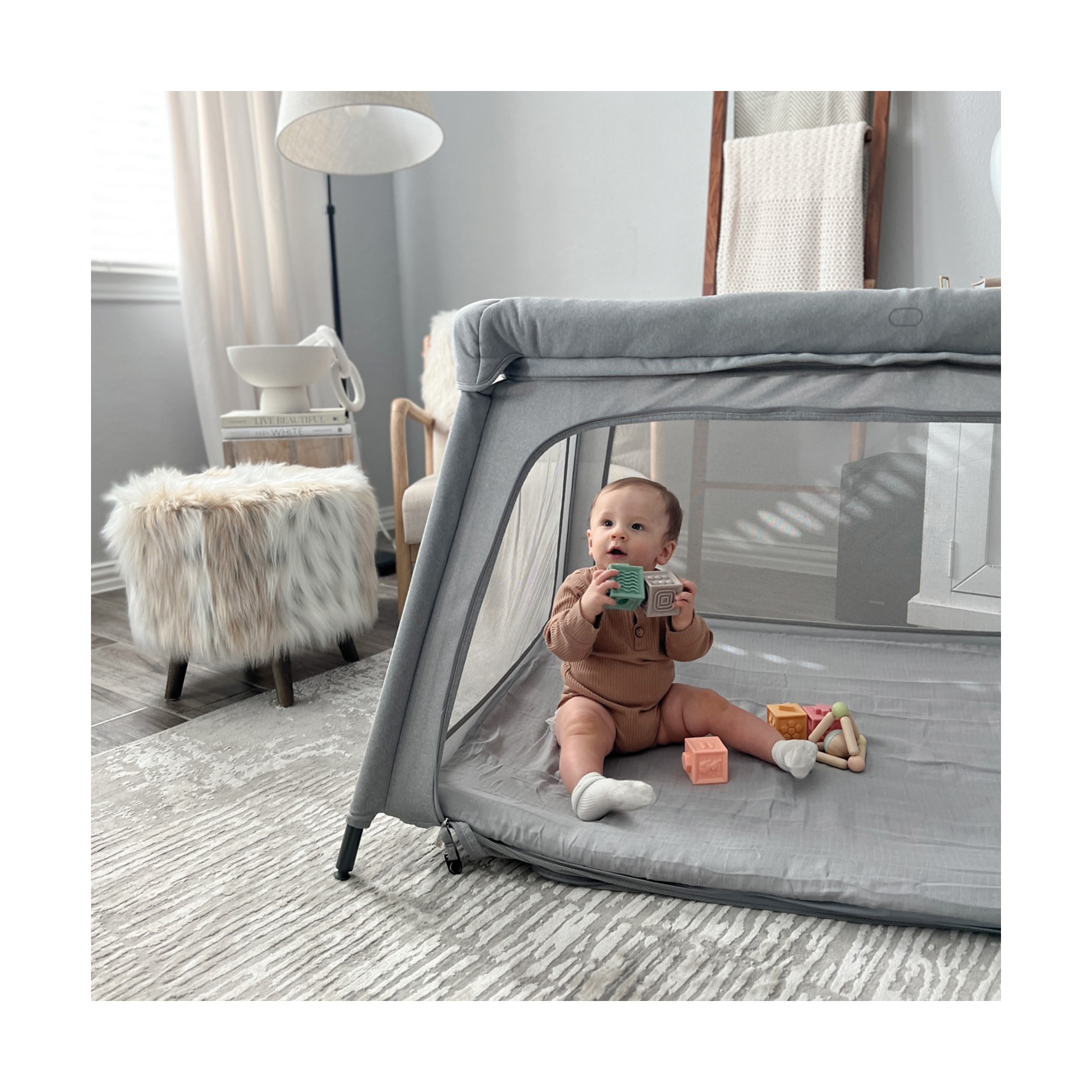 Newton Baby Play Yard Extra Sheet 2pk - Grey.