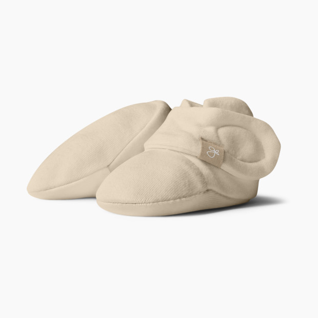 Goumi Kids x Babylist Stay On Baby Boots - Oat, 0-3 M.