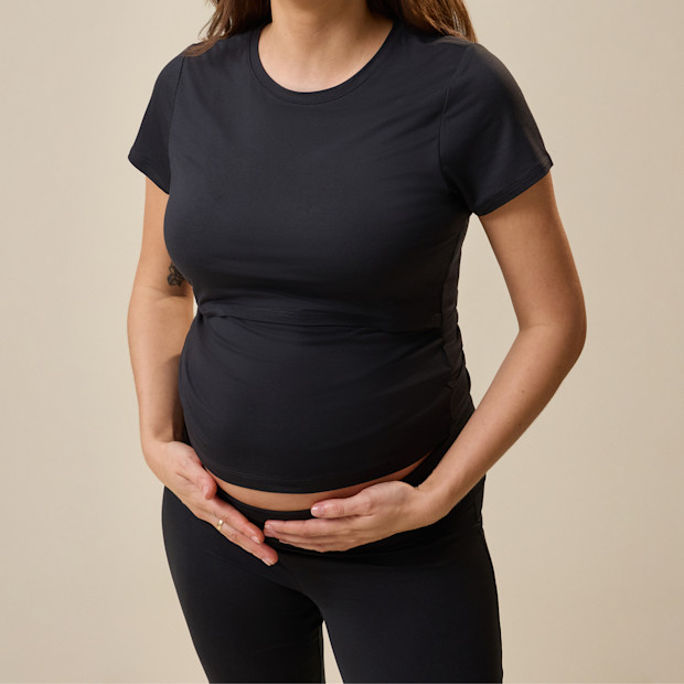 Kindred Bravely The Sunday Maternity & Nursing Pajama Set.