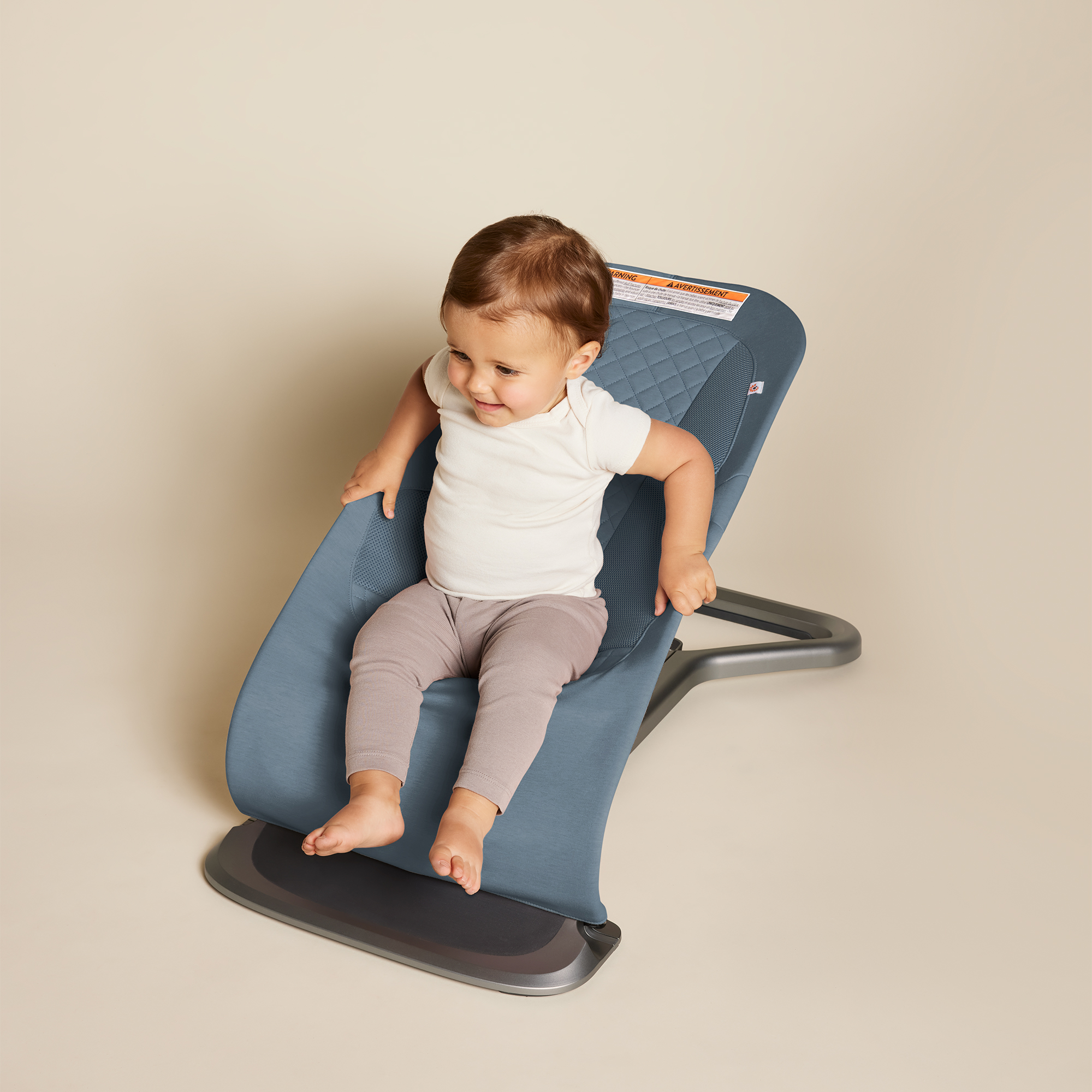 Ergobaby Evolve Bouncer - Oxford Blue.